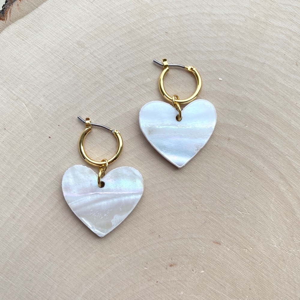 NWT Free People Heart Shell Dangle Huggie Earrings Gold White Mother of Pearl